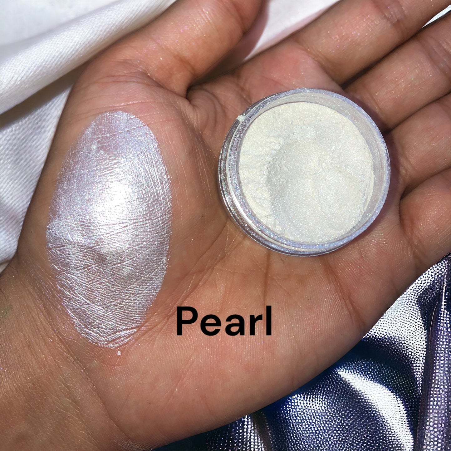 Enhnaced beauty powder highlighter